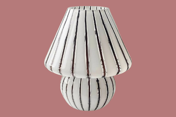 Used vintage furniture for the home