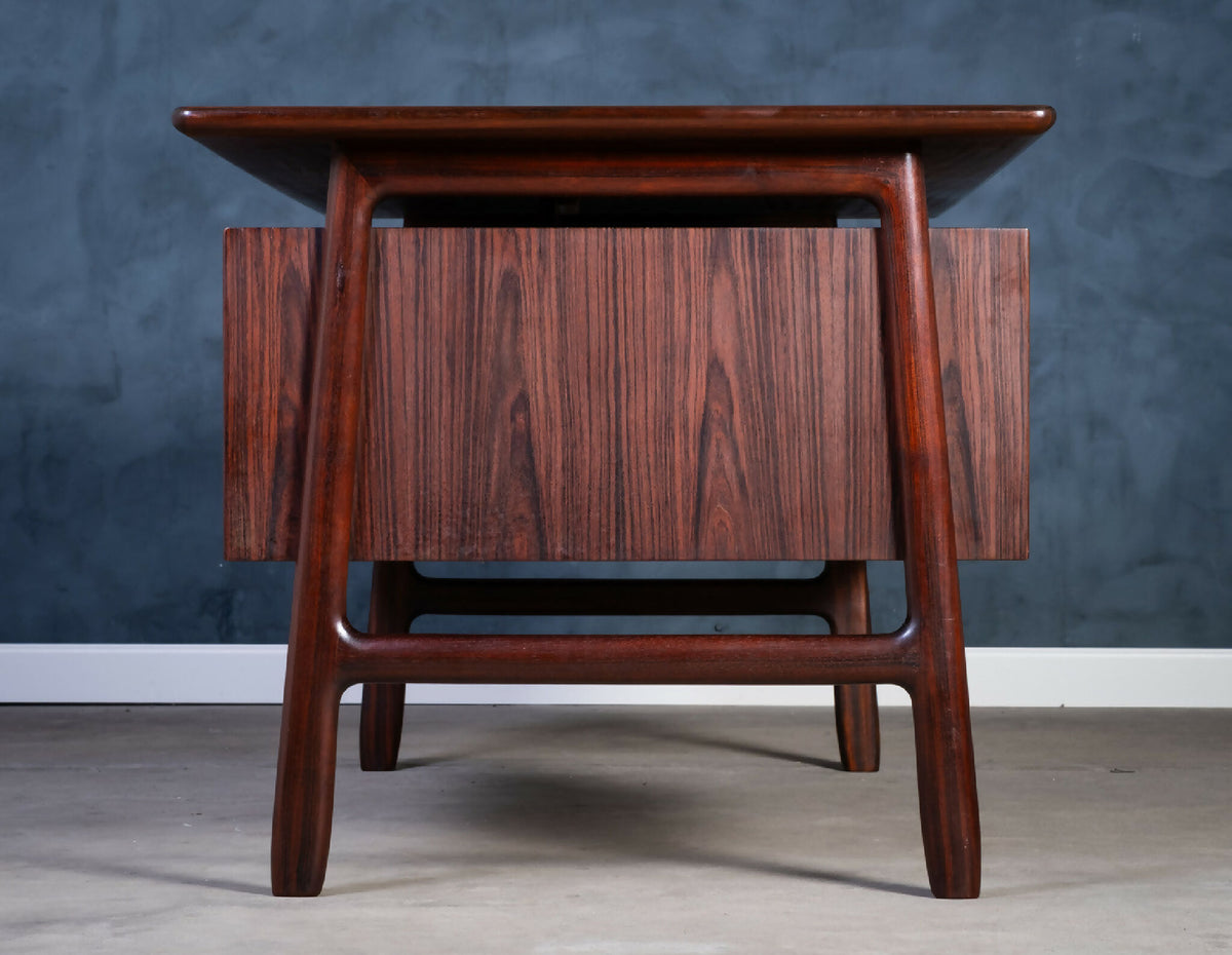 Gunni Omann – Skrivebord i palisander for Omann Jun Møbelfabrik, 1960’erne
