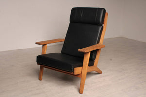 Hans J. Wegner – GE290 højrygget lænestol
