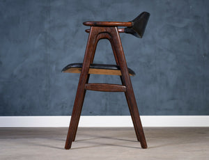 Erik Kirkegaard – Armchair in rosewood, produced by Høng Stolefabrik, Danish design
