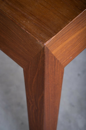 Severin Hansen – Skrivebord i teak for Haslev Møbelfabrik