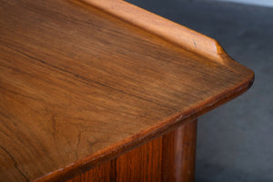 Svend Åge Madsen – Skrivebord i palisander for H.P. Hansen, 1960’erne