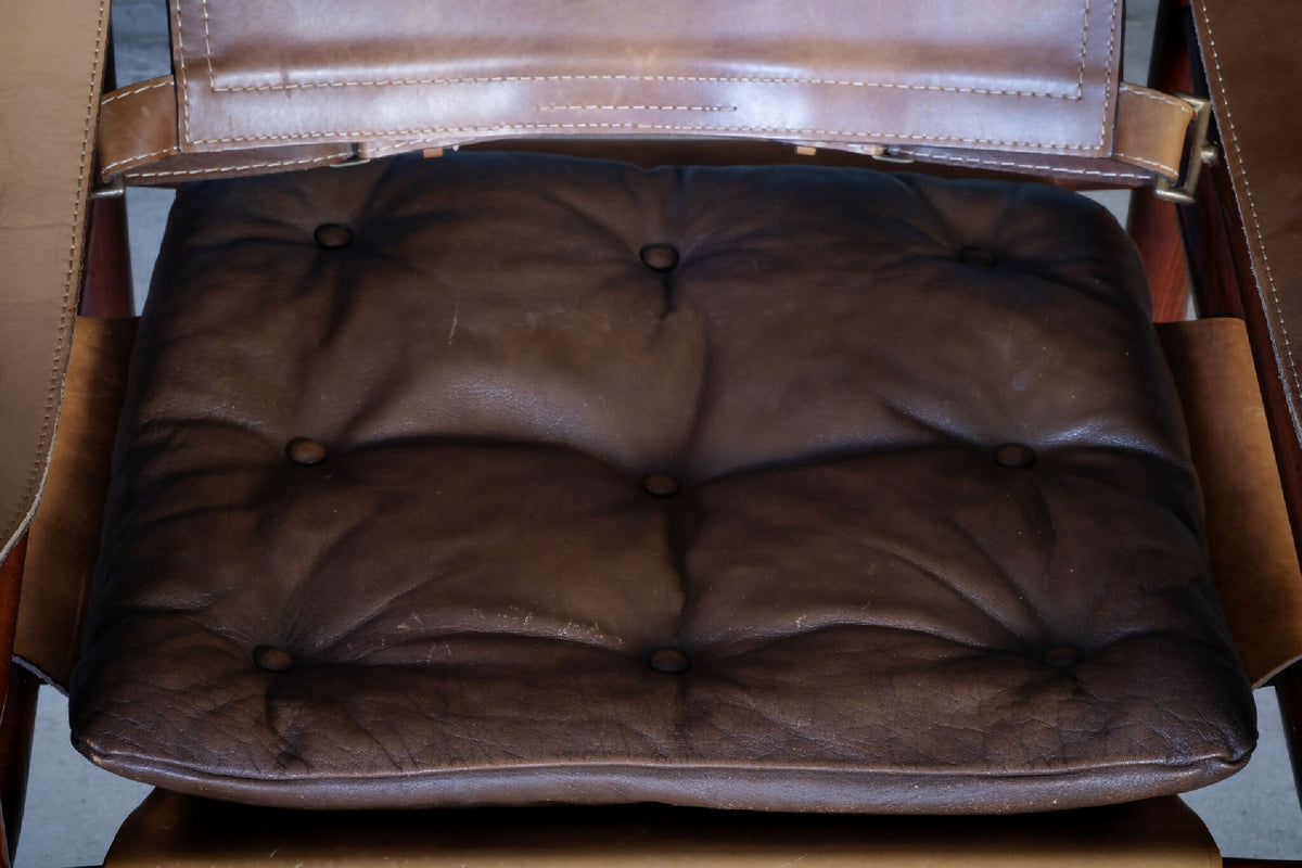 Arne Norell – Safari-stol i ask og olivengrønt læder, svensk design