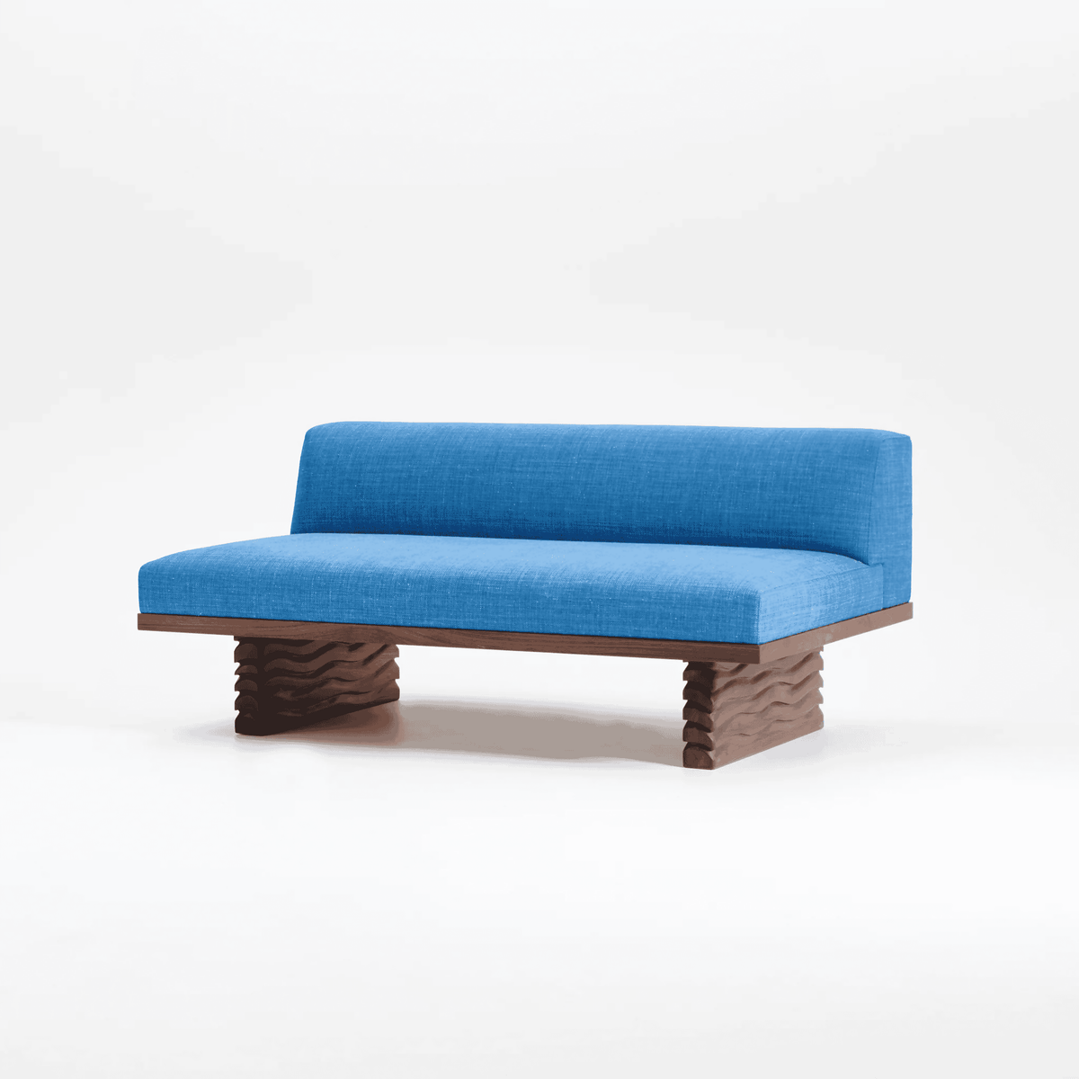 Project213A_NazareSofa_walnut2_2048x