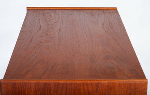 Kommode i teak med 6 skuffer, i stil med Arne Vodder, dansk design