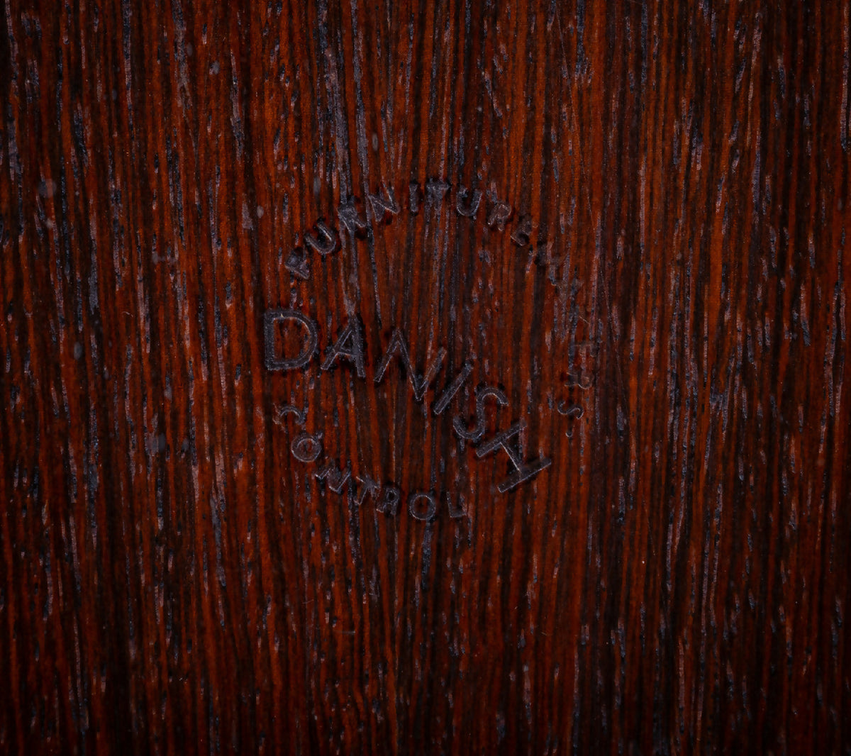 Poul Hundevad – Serveringsbord i palisander med bakke, produceret af Vamdrup Møbelfabrik