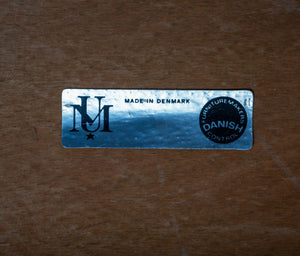 Johannes Andersen – Model 138 spisestuestole i palisander, produceret af Uldum Møbelfabrik, dansk design