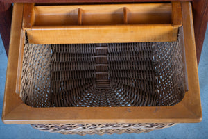 Severin Hansen Jr. – Sybord i teak, produceret af Haslev Møbelsnedkeri, dansk design