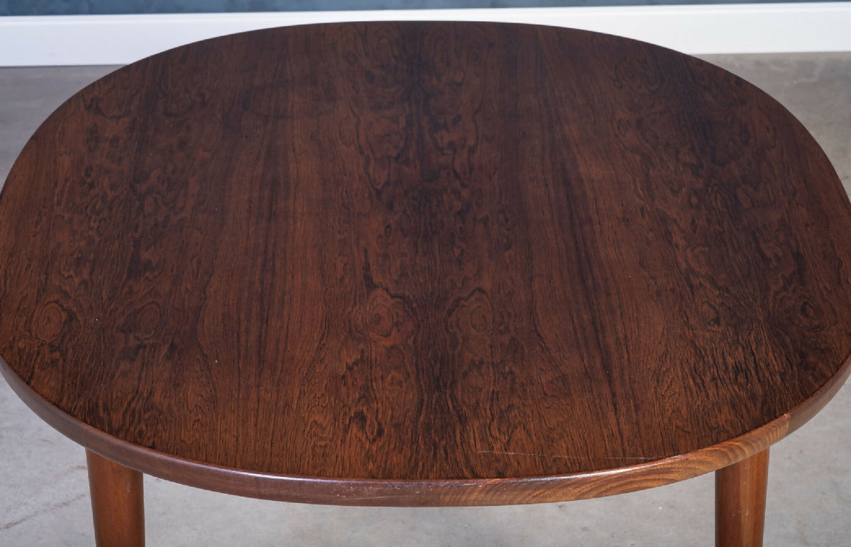 Aksel Kjersgaard – Ovalt sofabord i palisander for Odense Møbelfabrik