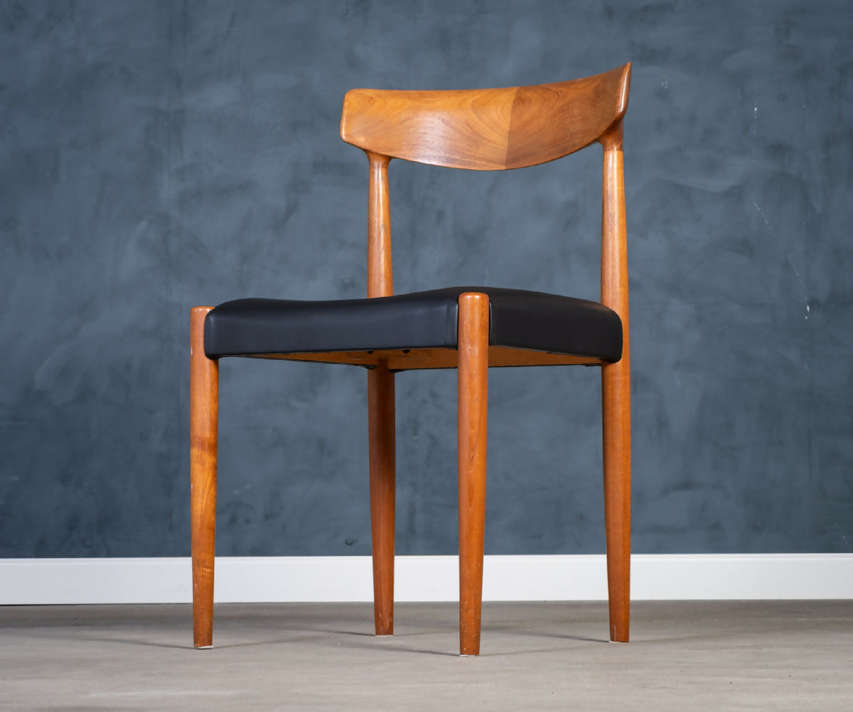 Knud Færch – Model 343 armstol i palisander med sort anilinlæder, produceret af Slagelse Møbelfabrik, dansk design