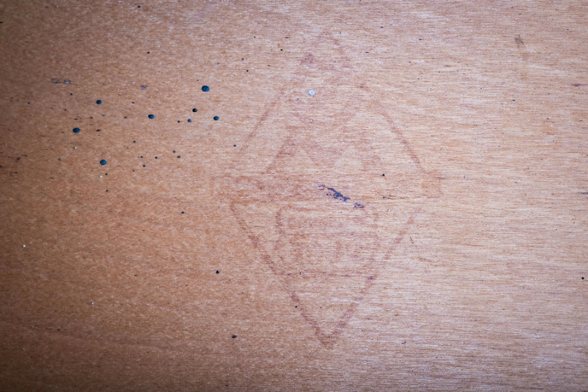 Sigfred Omann – Skammel i teak, produceret af Ølholm Møbelfabrik, dansk design