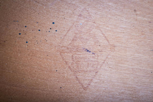 Sigfred Omann – Skammel i teak, produceret af Ølholm Møbelfabrik, dansk design