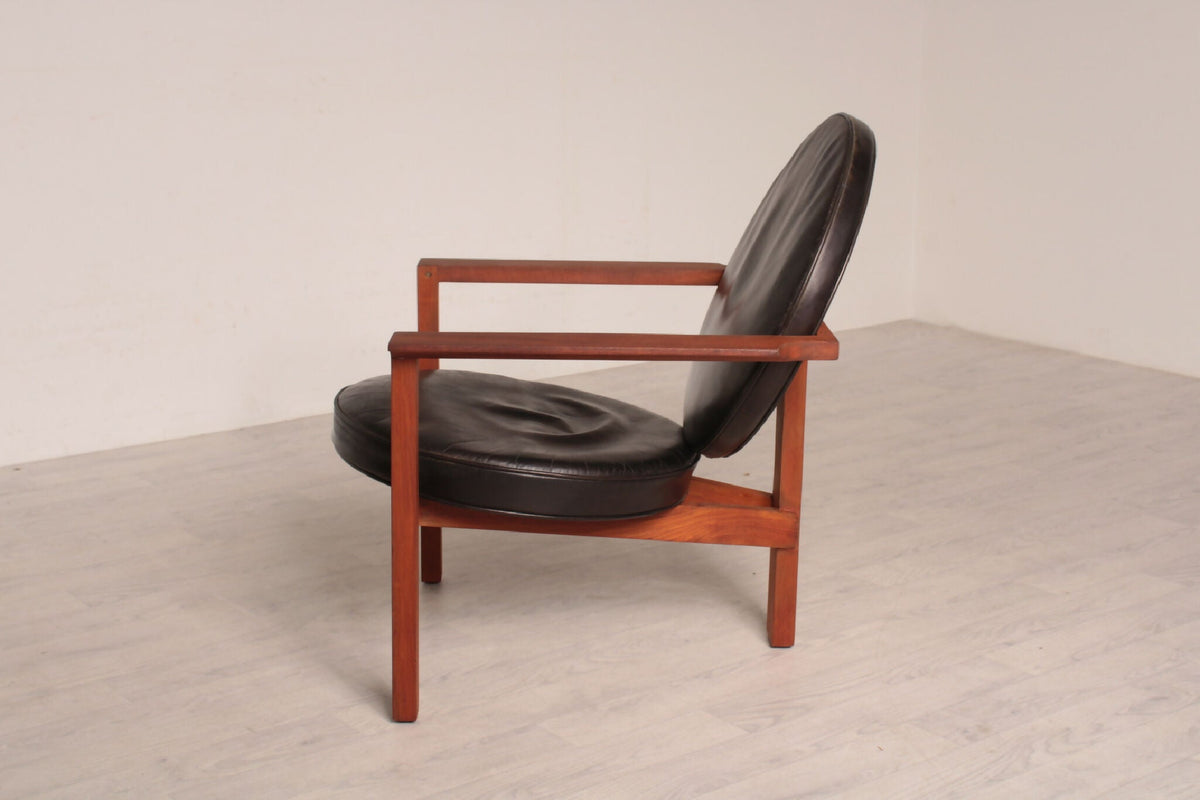 Bent Møller Jepsen – Medaljonstolen inkl. skammel - SPLISH