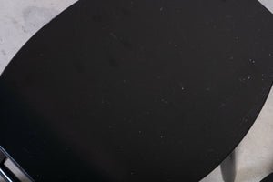 Ejvind A. Johansson – Model J36 skamler i sortlakeret træ, produceret af FDB Møbler, dansk design