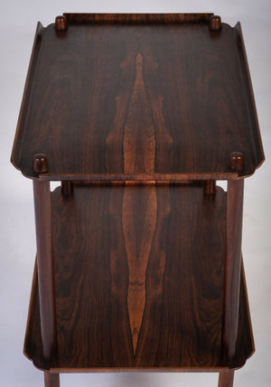 Poul Hundevad – Serveringsbord i palisander med bakke, produceret af Vamdrup Møbelfabrik