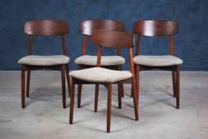 Harry Østergaard – Sæt med 4 spisebordsstole i palisander, produceret af Randers Møbelfabrik