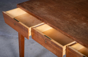 Severin Hansen – Skrivebord i teak for Haslev Møbelfabrik