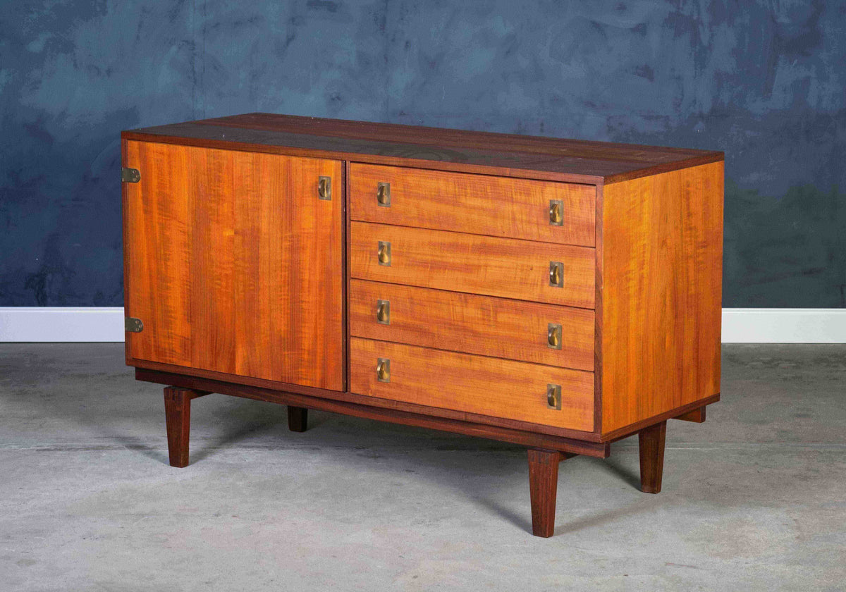 Peter Løvig teak skænk med messing