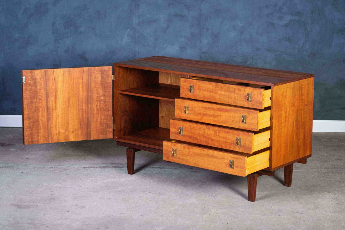 Peter Løvig teak skænk med messing