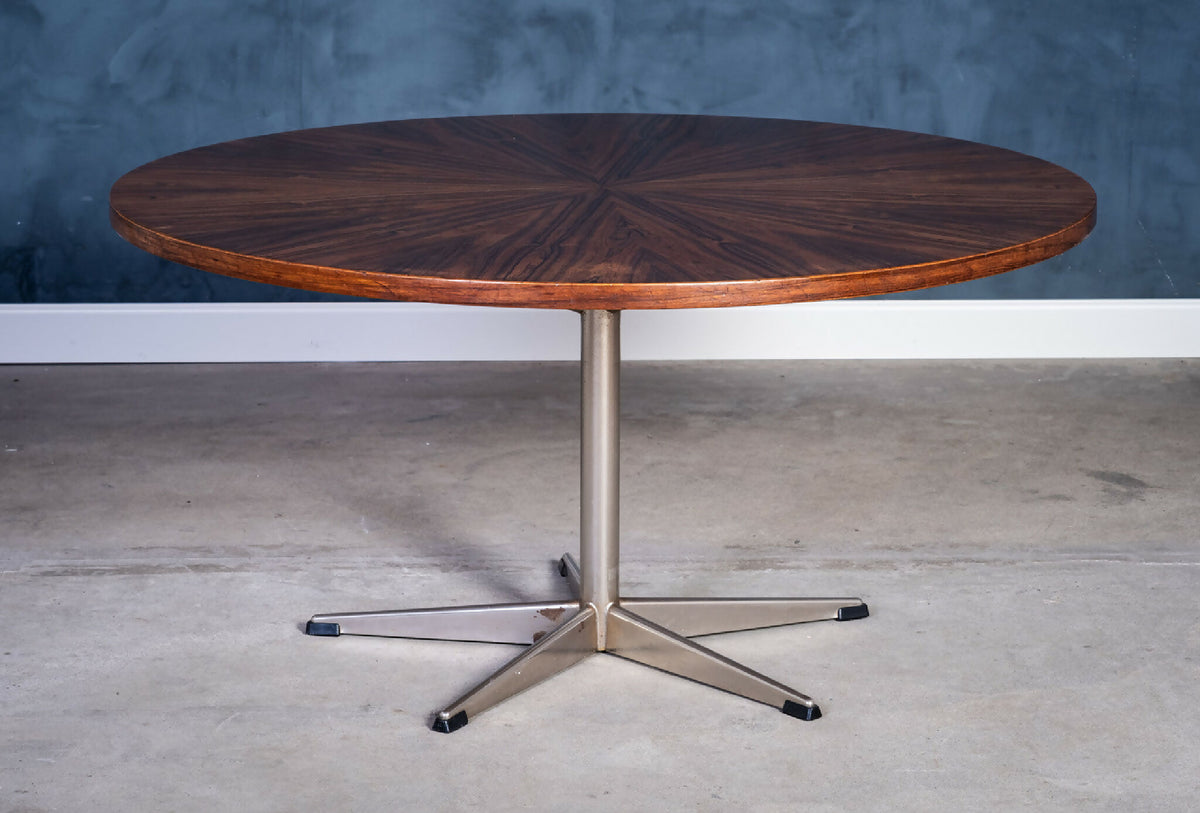 Rundt sofabord i palisander med stålfod, dansk design