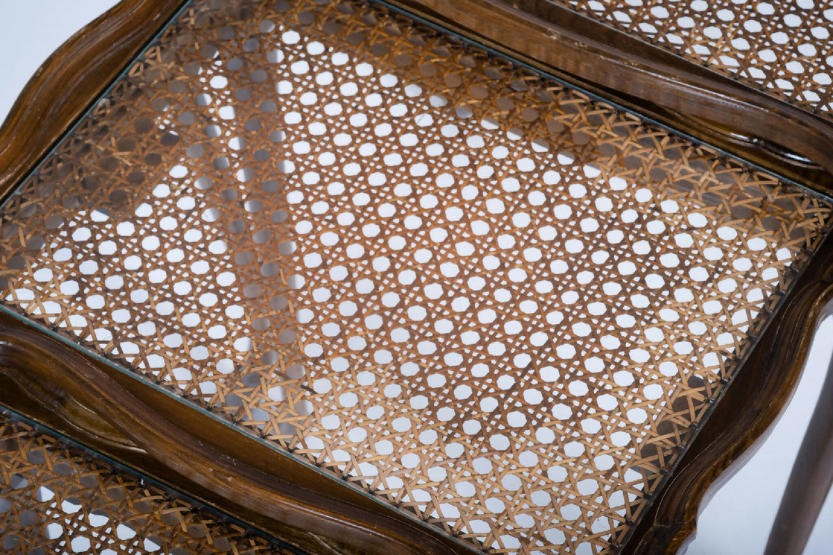 Jason Møbler – Sæt med 3 indskudsborde i glas og flet, dansk design