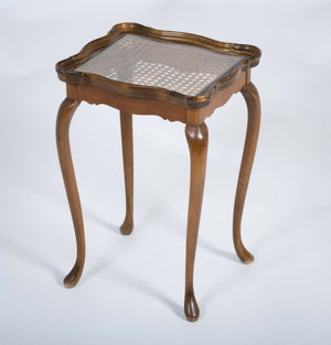 Jason Møbler – Sæt med 3 indskudsborde i glas og flet, dansk design