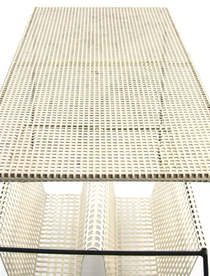 Sofabord med magasinholder i sort og hvid, Mathieu Mategot-stil