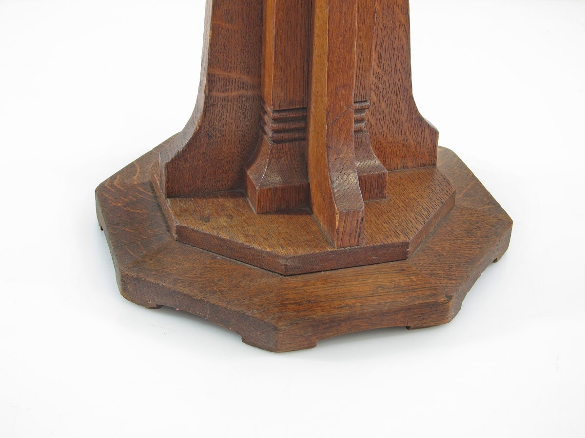 Skammel i eg, europæisk Art Deco, ca. 1900–1930