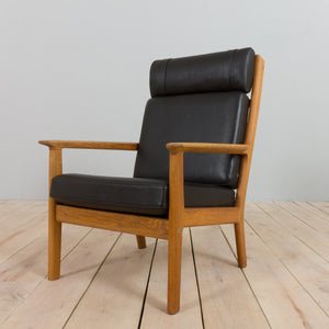 Hans Wegner – GE 265 lænestol for Getama, eg & sort læder, 1970/80'erne
