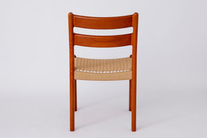 1 af 2 EMC Møbler spisebordsstole i teak med papirgarnssæder, Danmark, 1970’erne