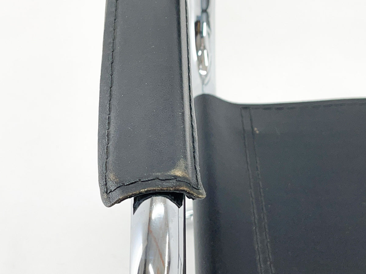 Mart Stam – 2 cantilever-stole i læder og krom, 1970'erne