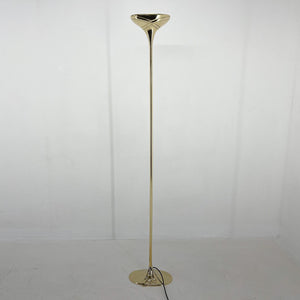 Italiensk design – Høj gulvlampe i messing fra 1970’erne