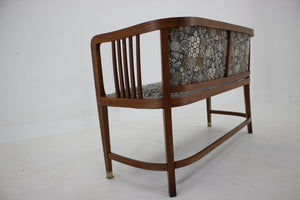 Vienna Secession Sofa from the 1900s, in the style of Josef Maria Olbrich