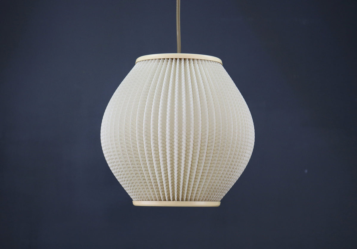 Lars Eiler Schiøler – Pendellampe for Hoyrup