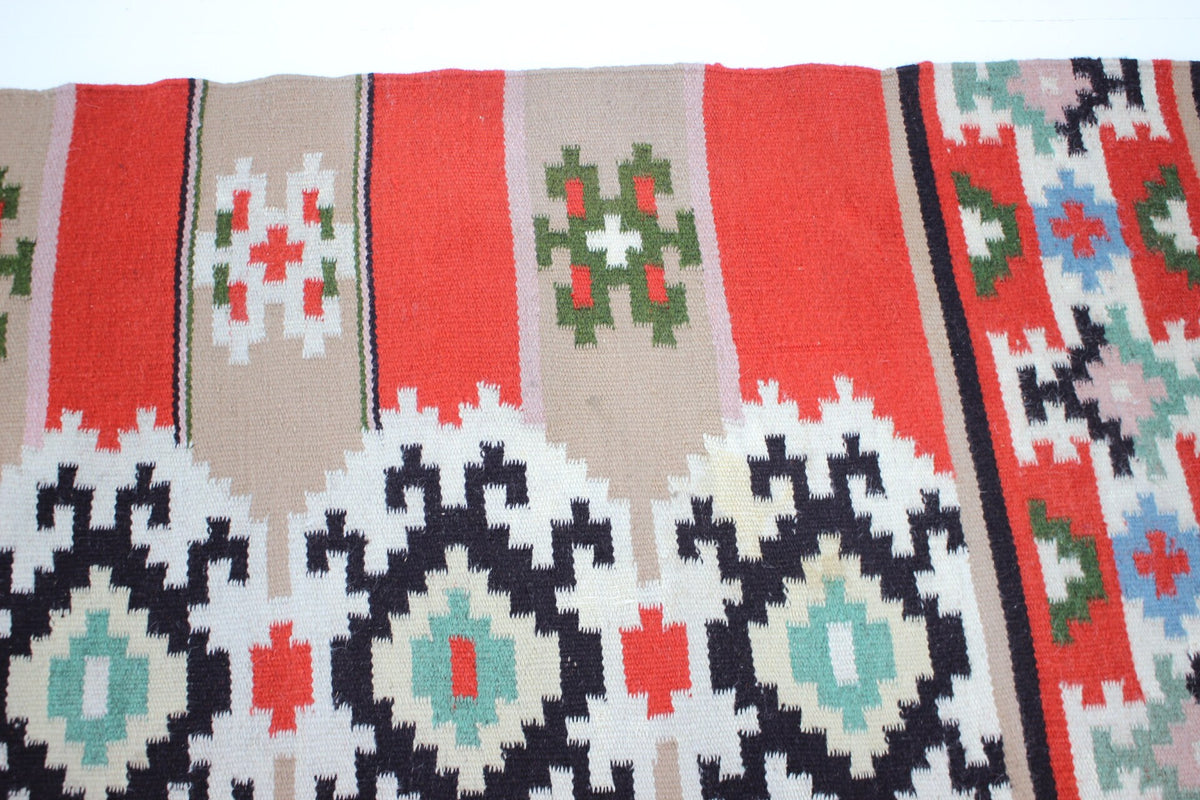 Håndvævet uldtæppe