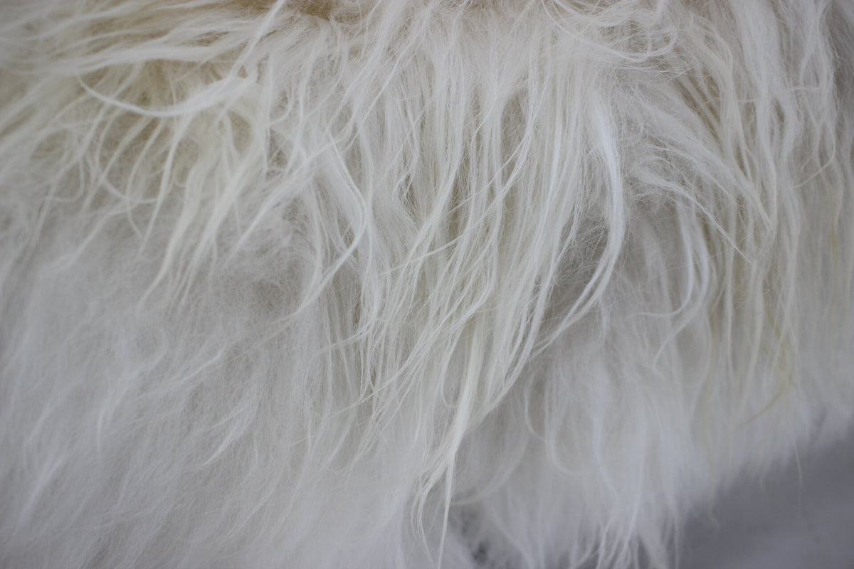 Eksklusiv daybed i fåreskind fra 1960’erne