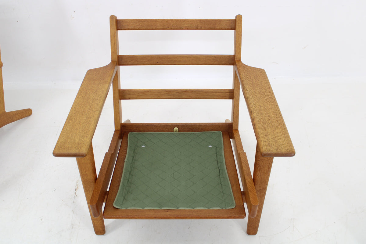 Hans J. Wegner – Par af GE 290 Lænestole i Eg for Getama, Danmark 1960&#39;erne
