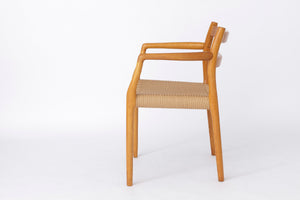 Niels Møller - 1 af 2 Lænestole, Model 67, Eg, 1970'erne Vintage