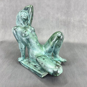 Stor bronze skulptur af nøgen kvinde fra 1930'erne