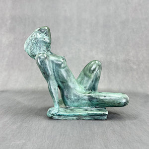 Stor bronze skulptur af nøgen kvinde fra 1930'erne
