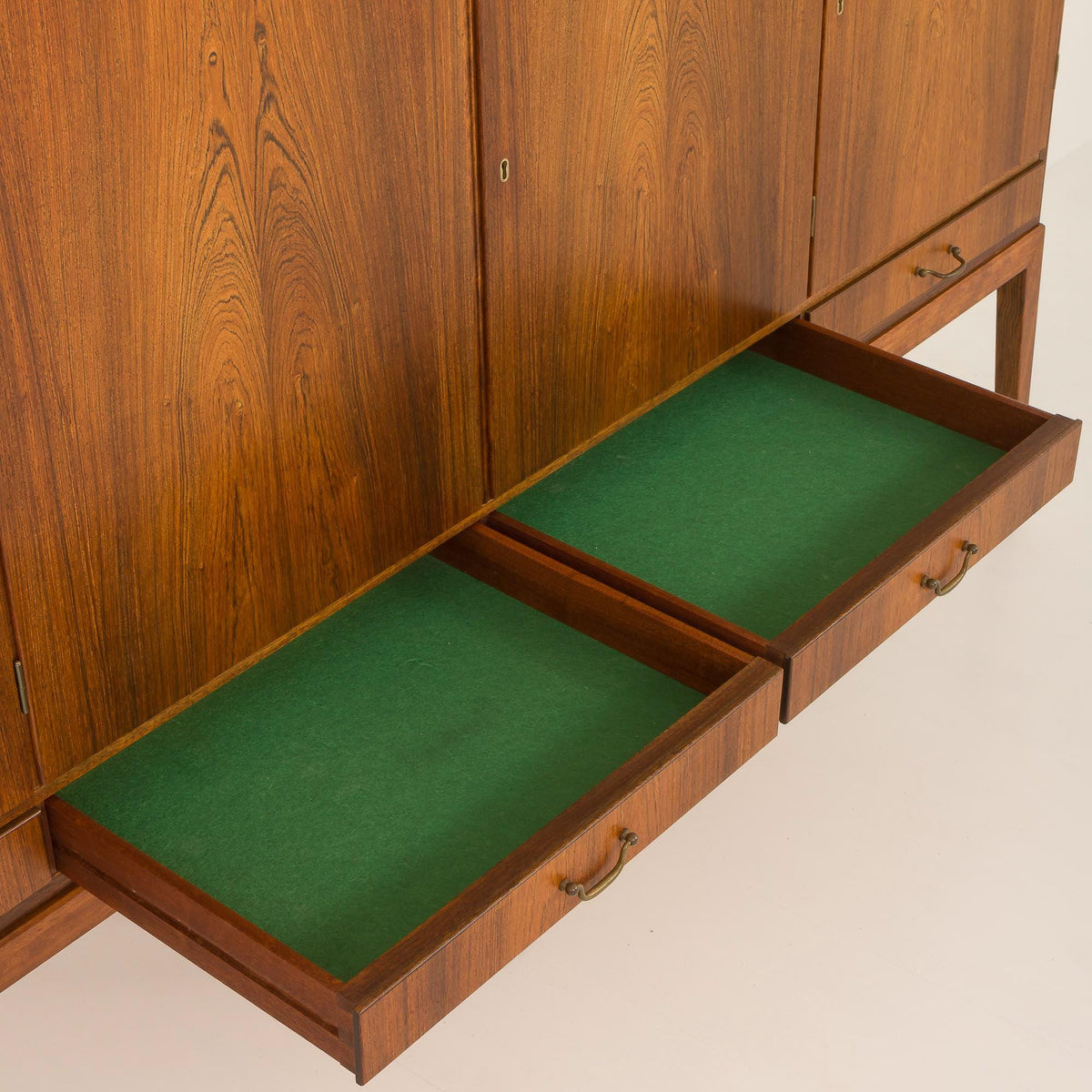 Severin Hansen – Skænk i rosentræ fra 1960'erne