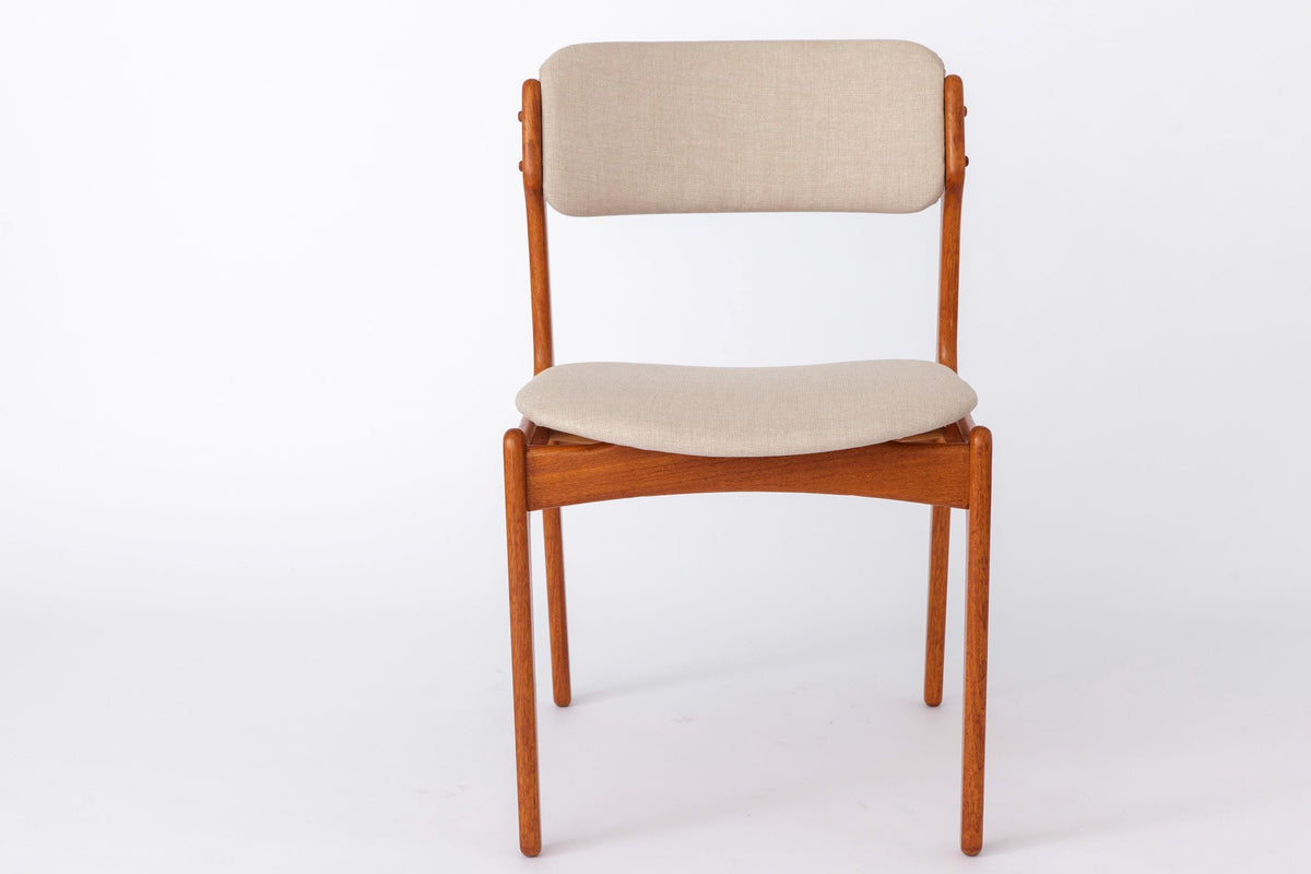 Erik Buch – Spisebordsstol i teak, dansk design – Pris pr. stk.