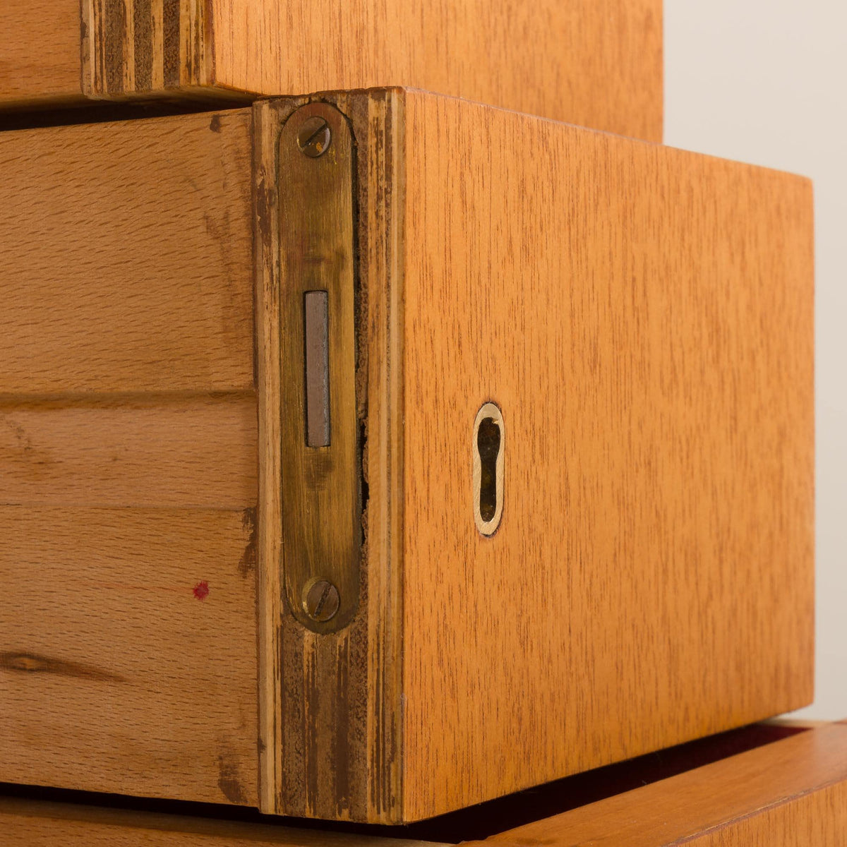 A. Merlo - Italiensk fritstående gulv-til-loft reol fra 1960&#39;erne