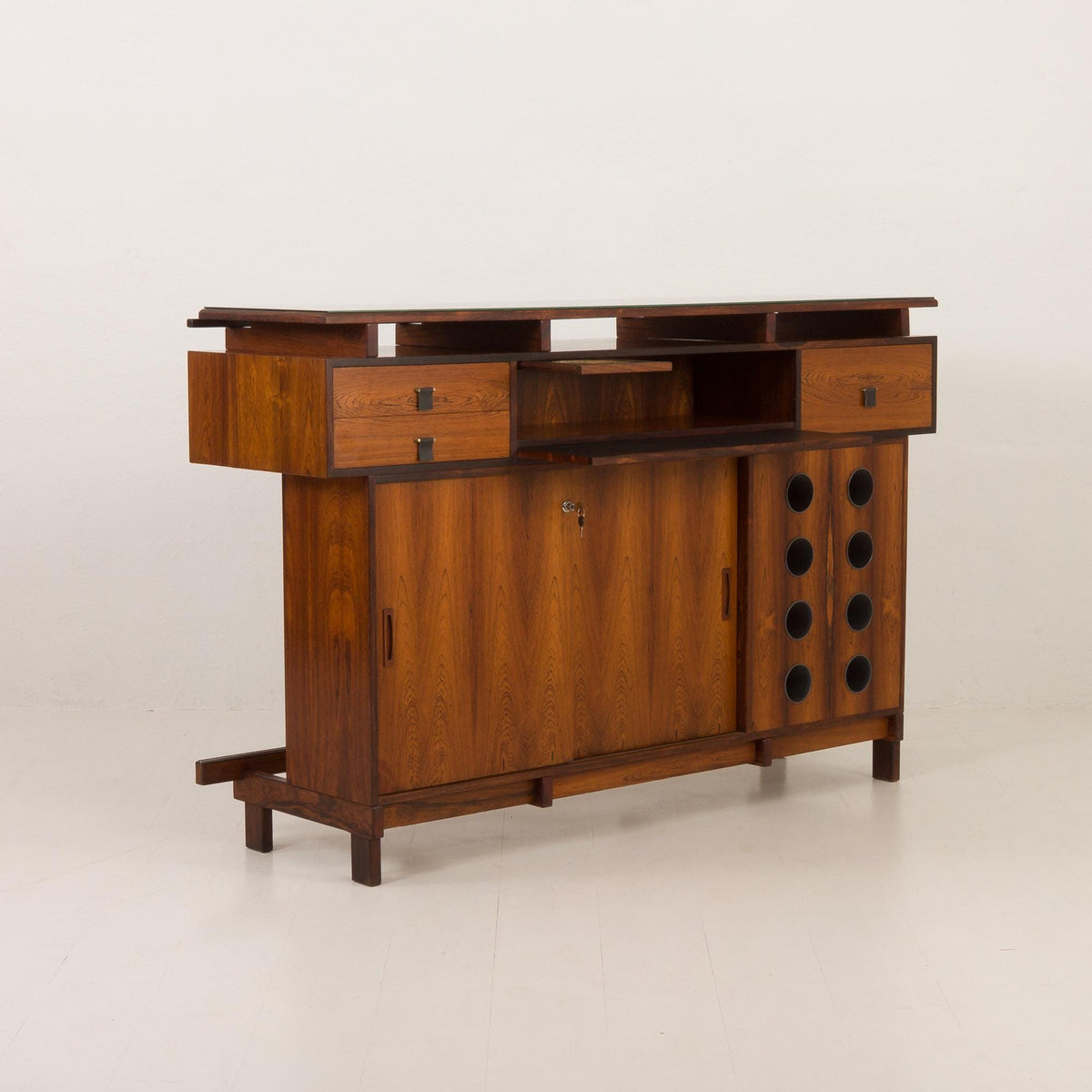 Erik Buch – Bar i rosentræ for Dyrlund, 1960&#39;erne