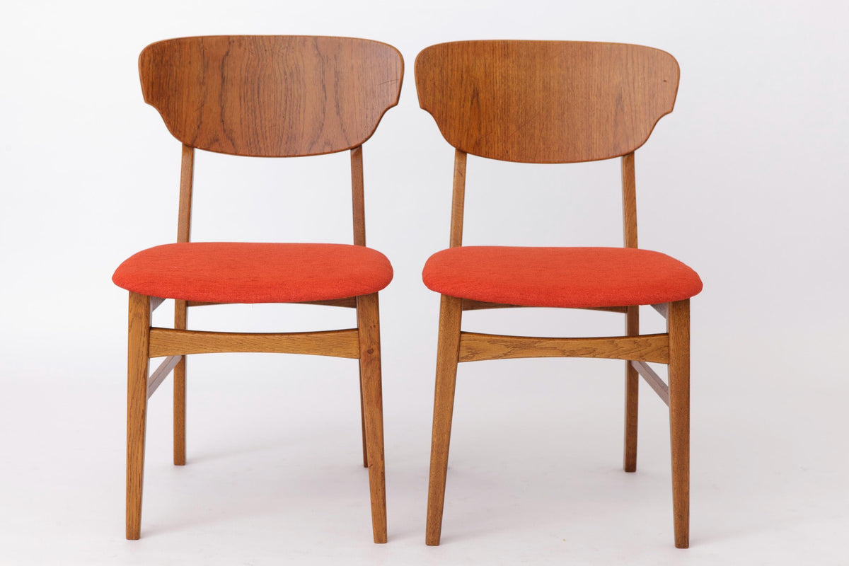 Spisebordsstol i teak og eg, dansk design – Pris pr. stk.