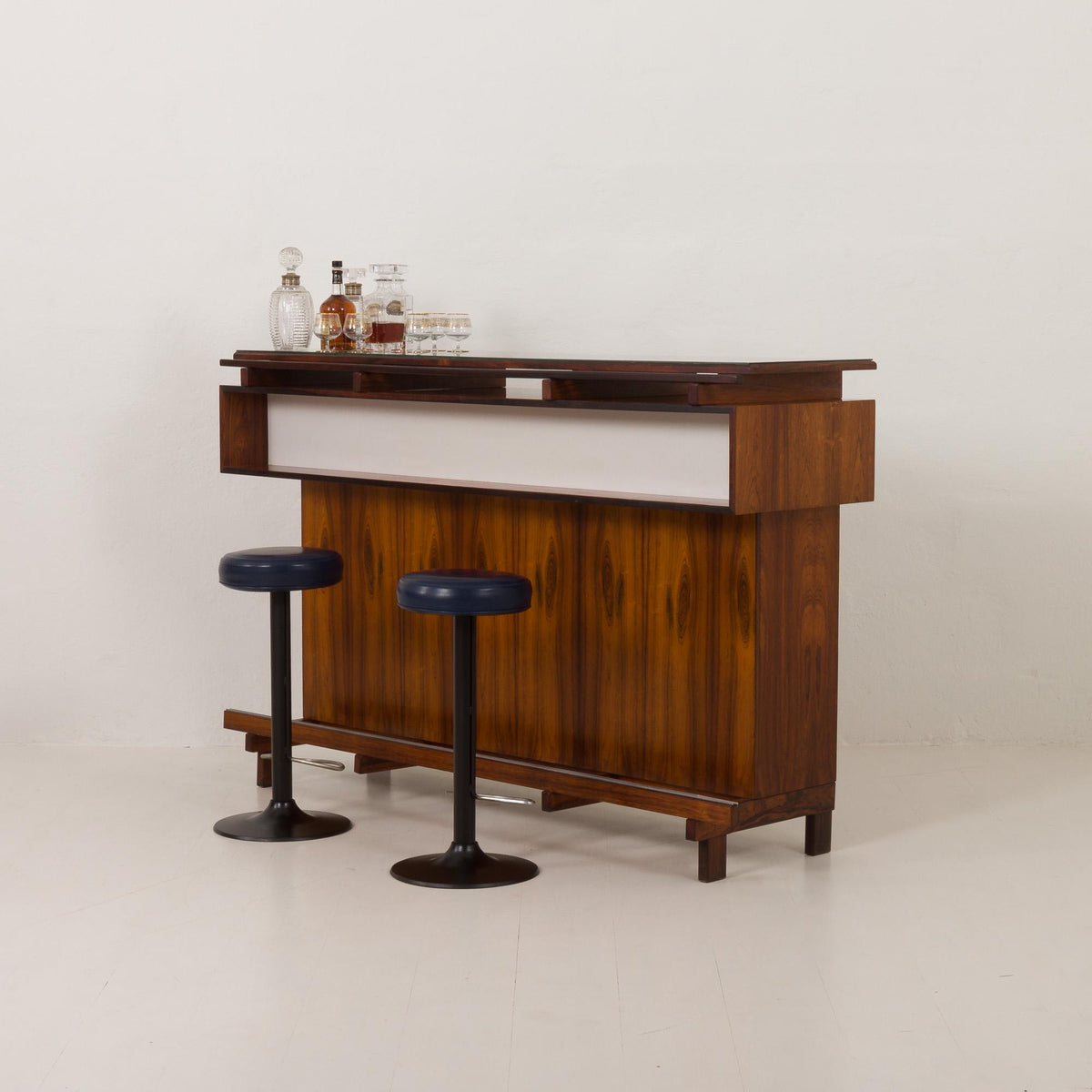 Erik Buch – Bar i rosentræ for Dyrlund, 1960&#39;erne