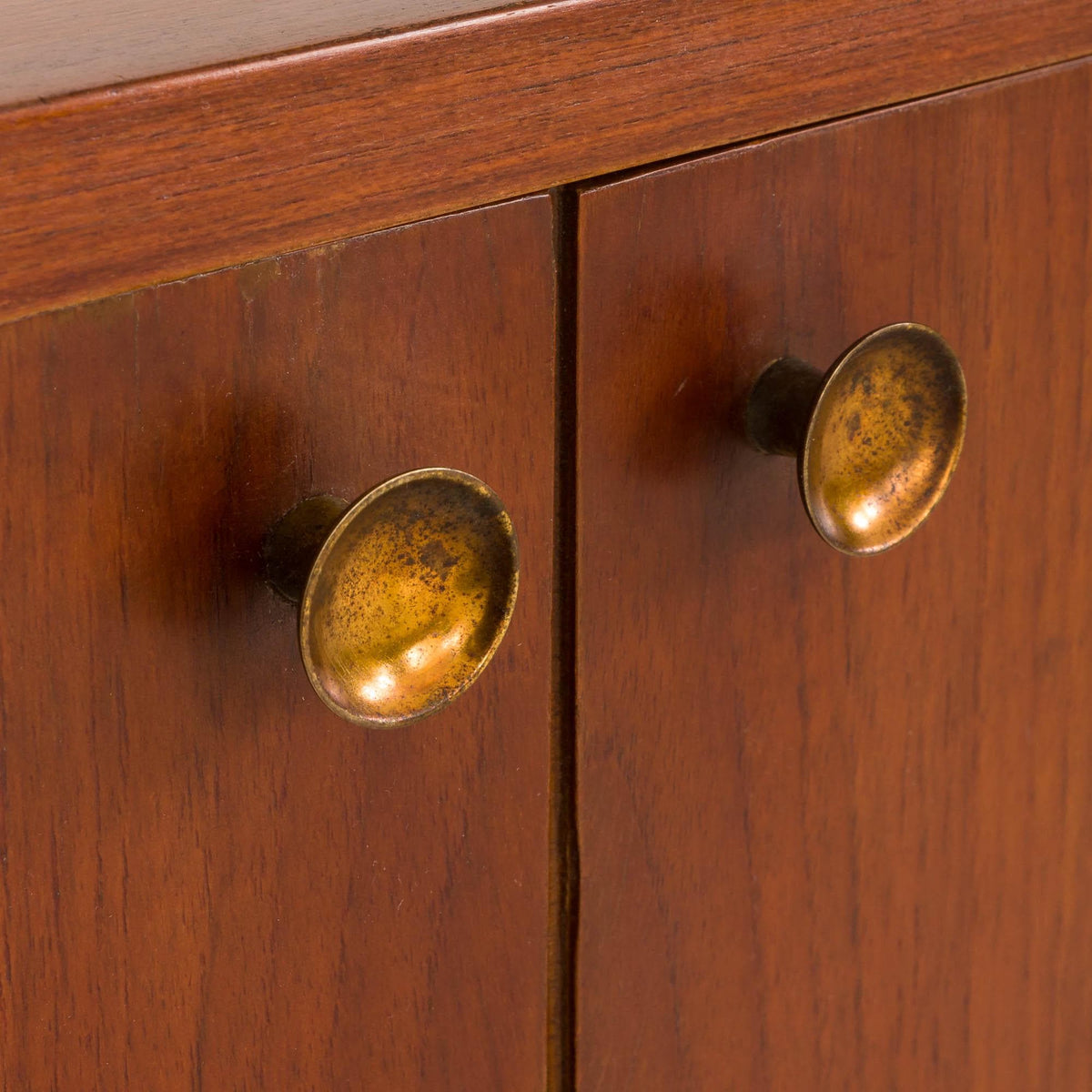 Italiensk opbevaringsmøbel med skjult skrivebord fra 1960&#39;erne