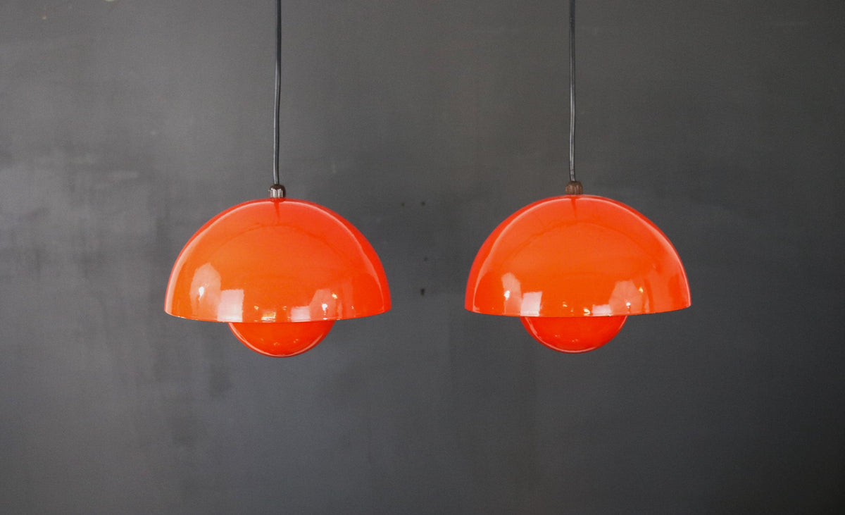 Verner Panton – 2 x Flowerpot VP1 pendellamper | Louis Poulsen, 1970'erne
