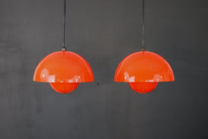 Verner Panton – 2 x Flowerpot VP1 pendellamper | Louis Poulsen, 1970'erne