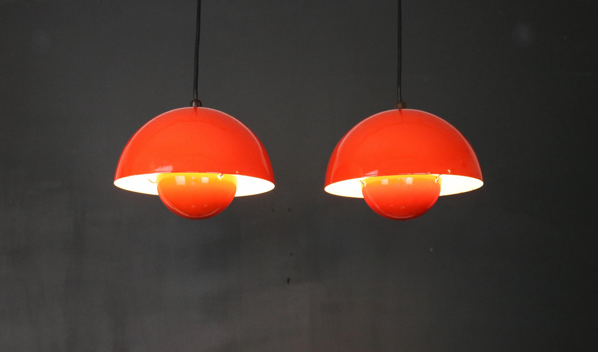 Verner Panton – 2 x Flowerpot VP1 pendellamper | Louis Poulsen, 1970'erne